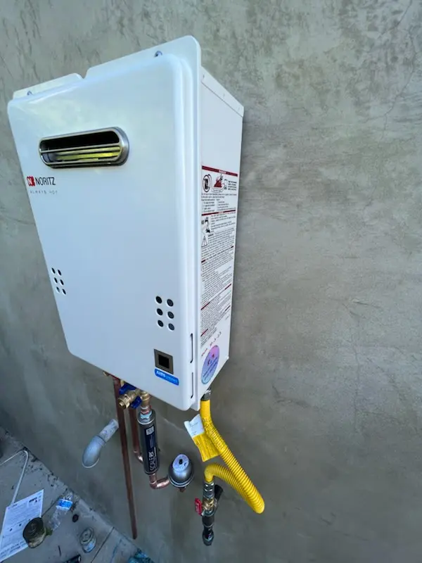 Tankless water heater installation for Umw Campus homes